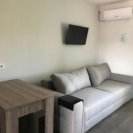 Вулиця 8-Го Березня Апартаменты Myrhorod Exterior photo