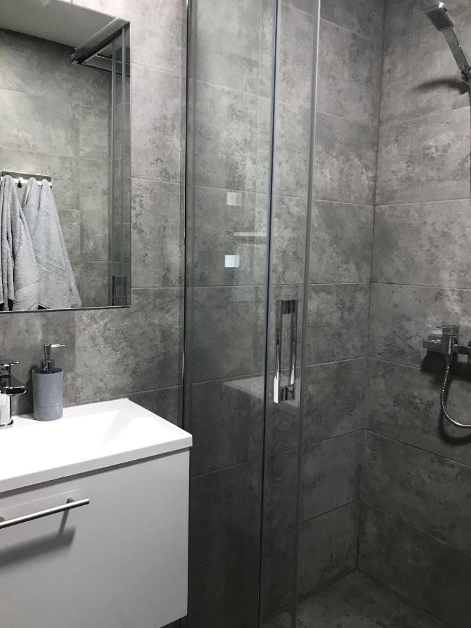 вулиця 8-го березня Apartment Myrhorod