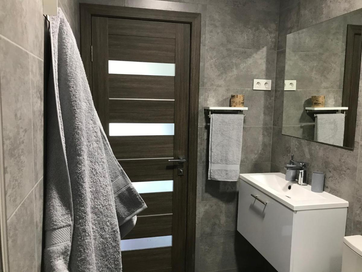 вулиця 8-го березня Apartment